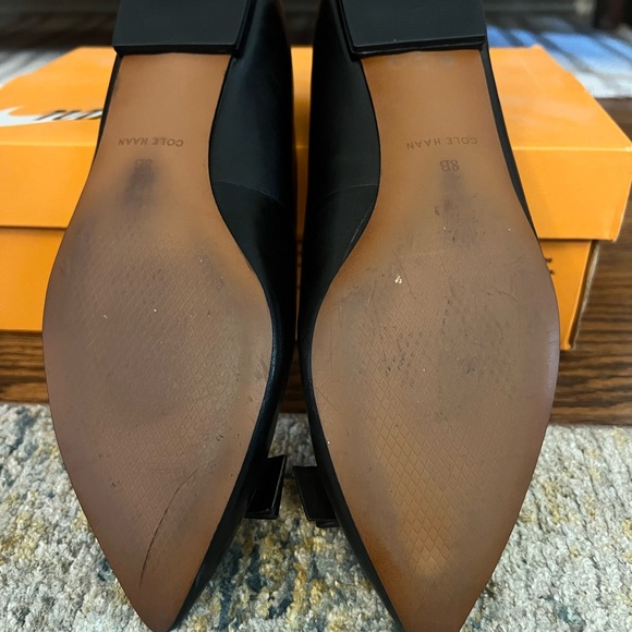 Cole Haan sleek black flats, pointed toe with bow. Size 8B. - Picture 5 of 8